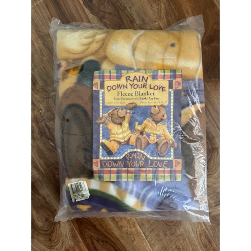 Vintage 2004 Teresa Kogut Rain Down Your Love Teddy Bear Fleece Blanket- New